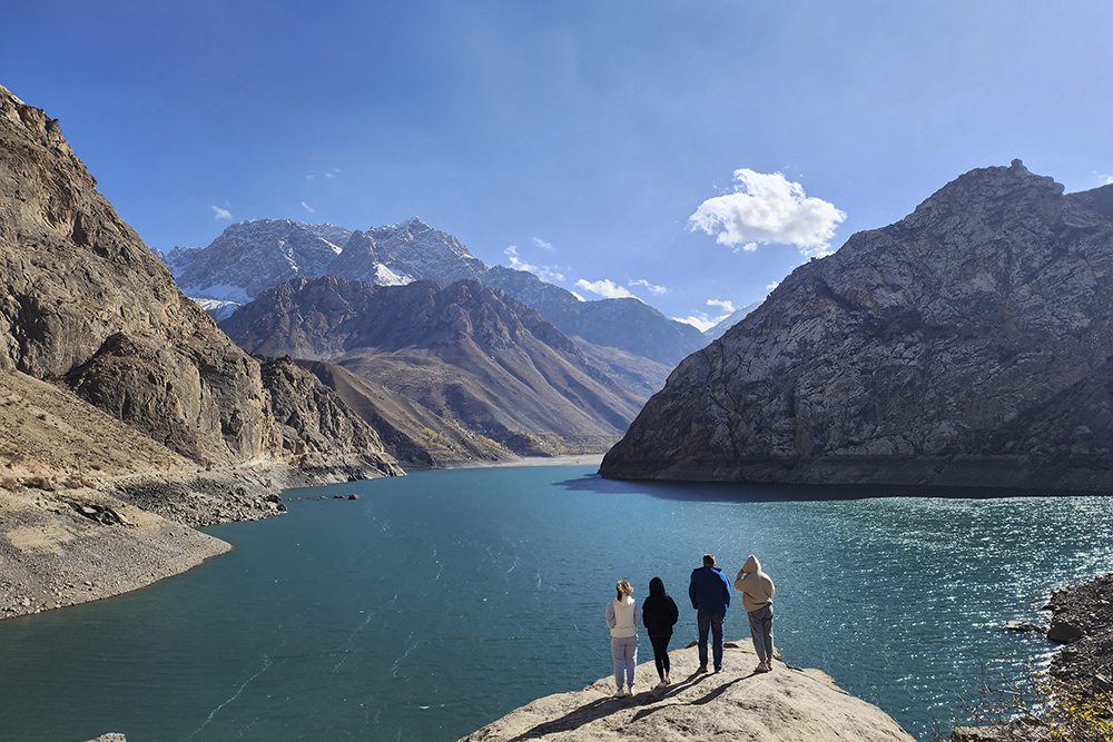 Маргузорские озера в Таджикистане