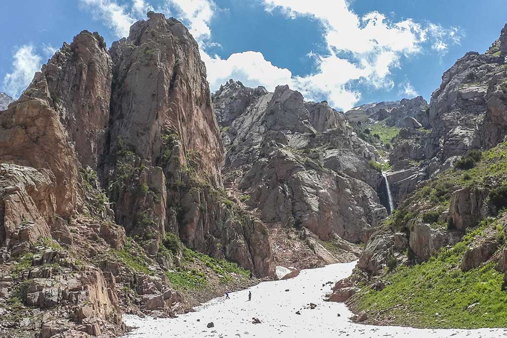 экскурсия Ущелье аксай