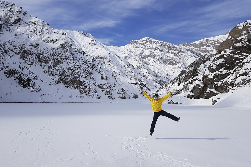 нефритовое озеро зимой