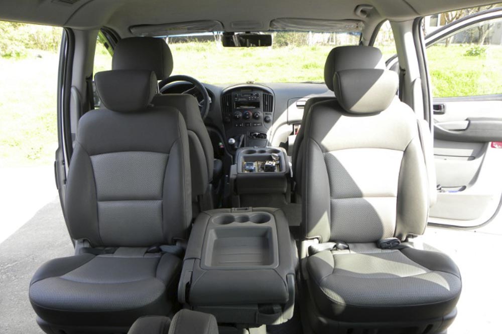 Минивэн на 6 человек салон